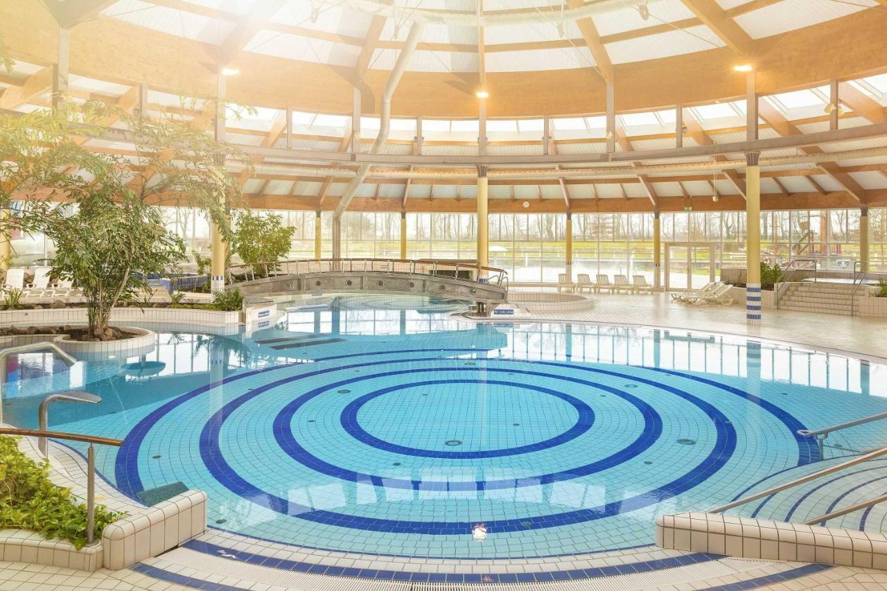 Mit Meerblick Und Balkon, Gratis Nutzung Vom Ahoi Erlebnisbad Und Sauna In Sellin - Meeresblick Fewo 17 Гьорен Екстериор снимка