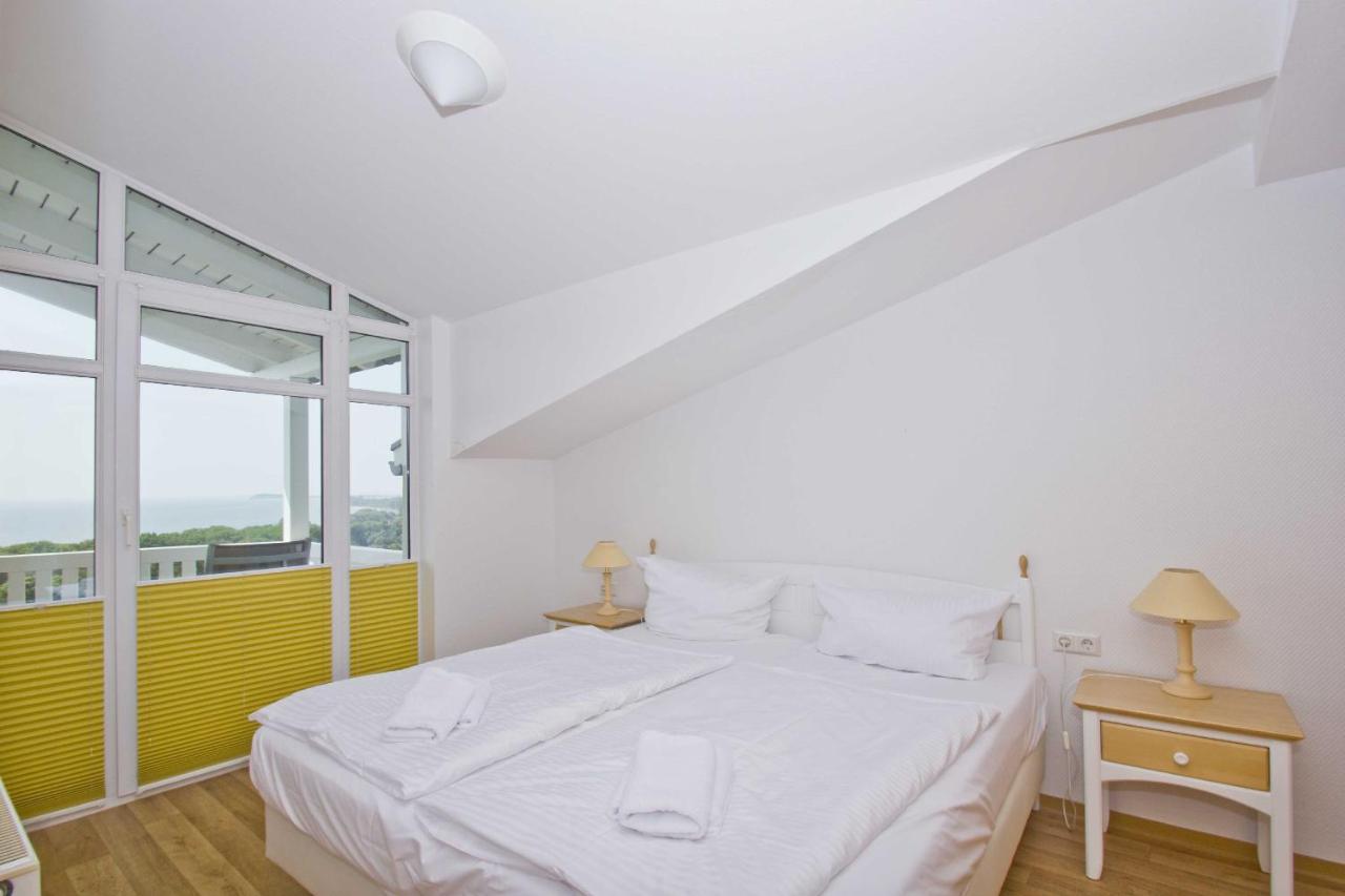 Mit Meerblick Und Balkon, Gratis Nutzung Vom Ahoi Erlebnisbad Und Sauna In Sellin - Meeresblick Fewo 17 Гьорен Екстериор снимка